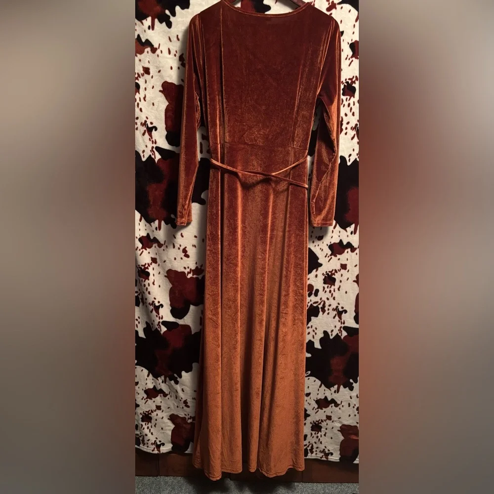 Baltic Born Elegant Velvet Rust/Brown Dress - Picture 2 of 5